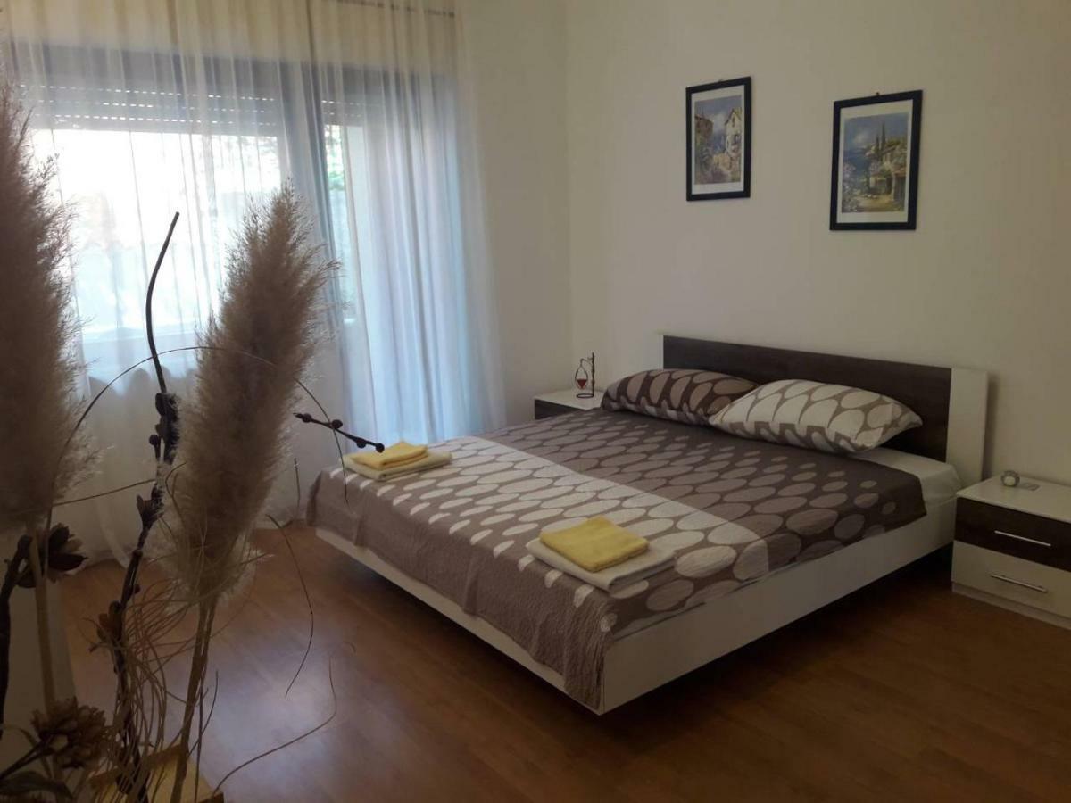 Apartment Zlata Vrcevan Medulin Eksteriør billede
